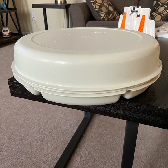 Vintage Tupperware - Picture 2 of 4